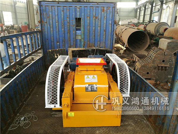 双齿辊破碎机发往河北承德_破碎建筑垃圾